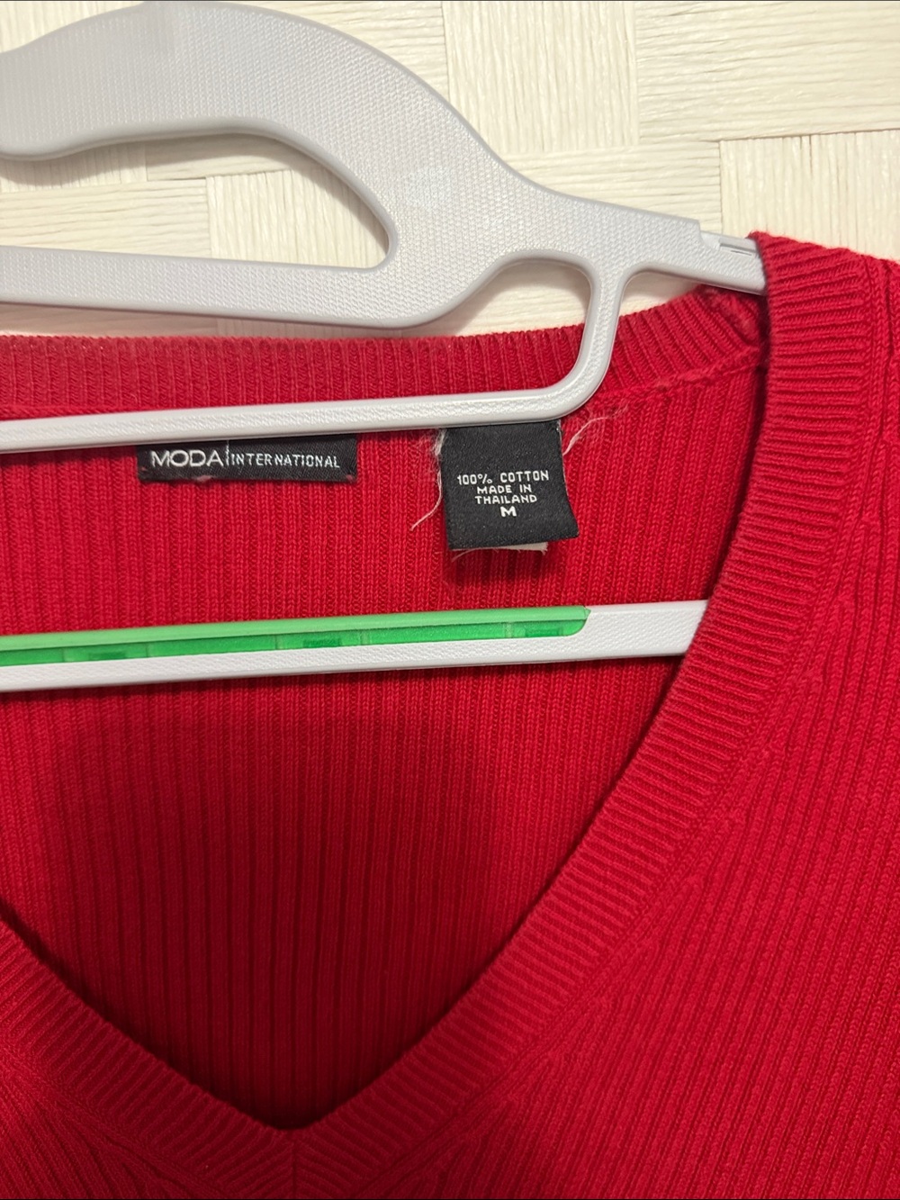 Moda International Red V-Neck Ribbed Sweater - Picture 2 of 4